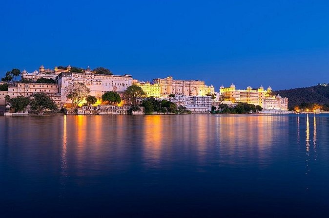 12-Days - Splendors of Golden Triangle & Rajasthan - Jaipur: Pink City Walk, Hawa Mahal, and Amber Palace