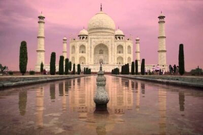 3-Day Private Luxury Golden Triangle Tour to Agra and Jaipur From New Delhi - Day 1 in Delhi: Qutub Minar, Lotus Temple, and Old Delhi by Rickshaw