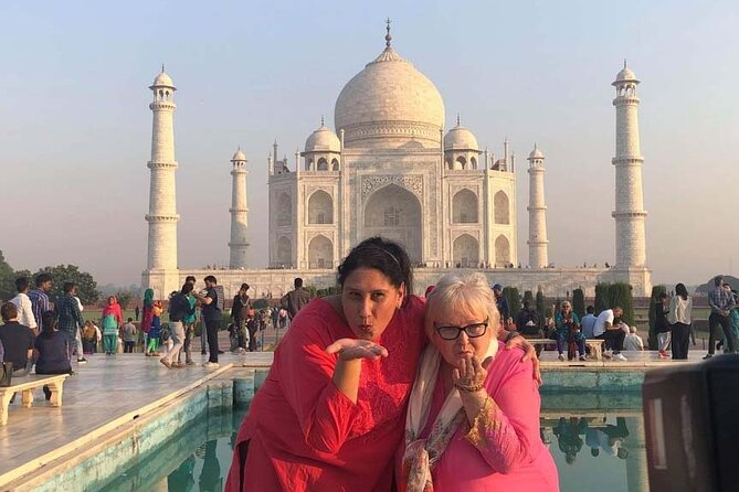 All Inclusive Day Trip to Taj Mahal, Agra Fort from Delhi by Car - The DoubleTree Buffet Lunch: A Real Break, Not a Side Quest