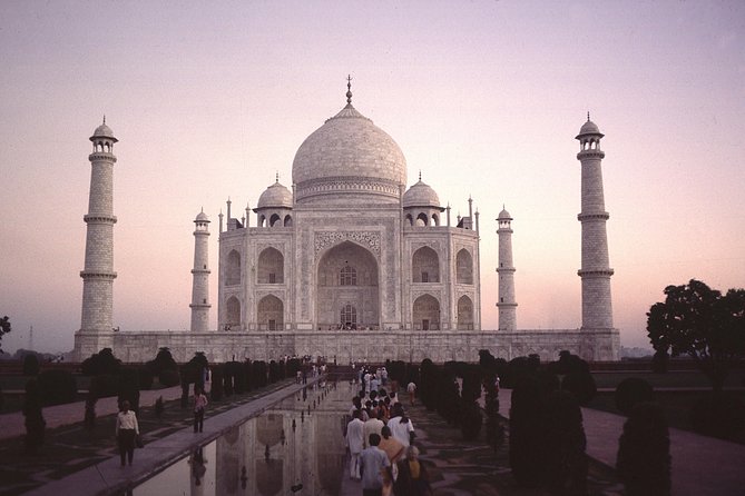 All Inclusive Day Trip to Taj Mahal, Agra Fort from Delhi by Car - What to Expect from the Guides (and How to Get More Out of It)