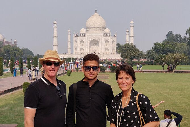 All Inclusive Taj Mahal & Agra Tour by Superfast Train From Delhi - Taj Mahal at a human pace: more than a quick walk