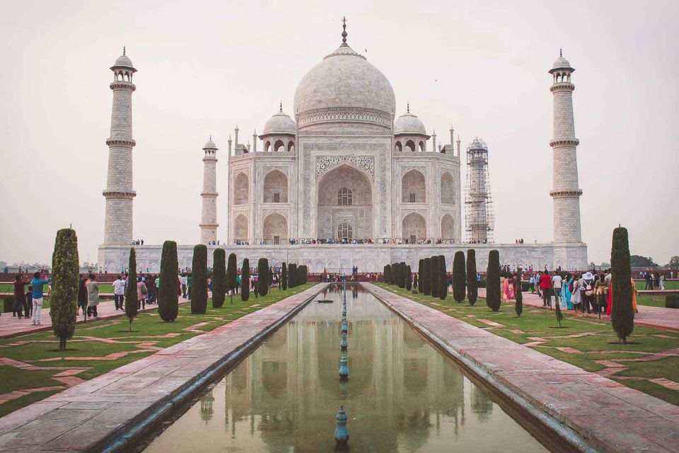 Delhi: 6-Day Golden Triangle Delhi, Agra, and Jaipur Tour - Sunrise Taj Mahal on Day 4: timing, then stepping into Fatehpur Sikri