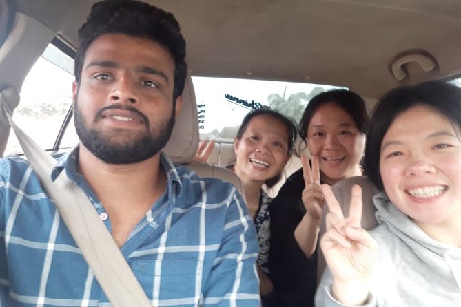 Delhi Airport Transfers : Budget Sedan and SUV Cabs - Meet-and-Greet in Arrivals: What “Waiting for Delays” Means