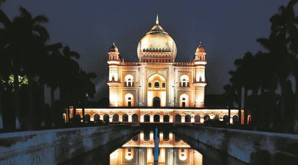 Delhi: Guided Evening Tour of Delhi City - Rashtrapati Bhavan Pass-By: Big Symbol, Real Details