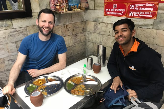 Evening Food Tour - The “mobile ticket + small group” setup that actually helps