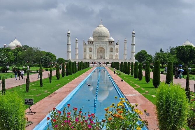 Exclusive Sunrise Taj Mahal Excursion from Delhi all Inclusive - Entering the Taj Mahal Complex Without the Guesswork
