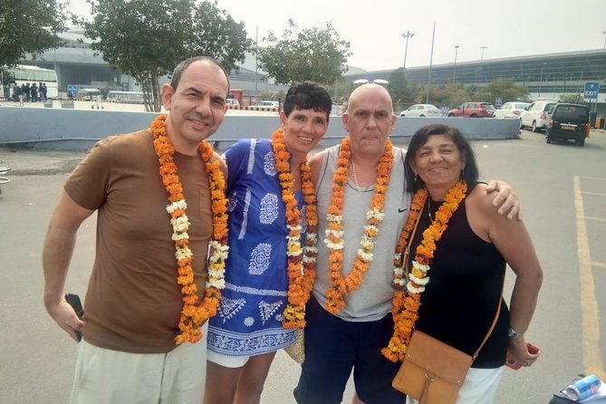 Four-Day Private Luxury Golden Triangle Tour to Agra and Jaipur From New Delhi - Night in Agra and rolling into Jaipur
