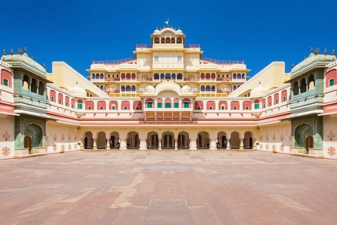 From Delhi : 6 Days Delhi, Jaipur, Agra & Ranthambore By Car - Guides and drivers: the quiet secret behind a good tour