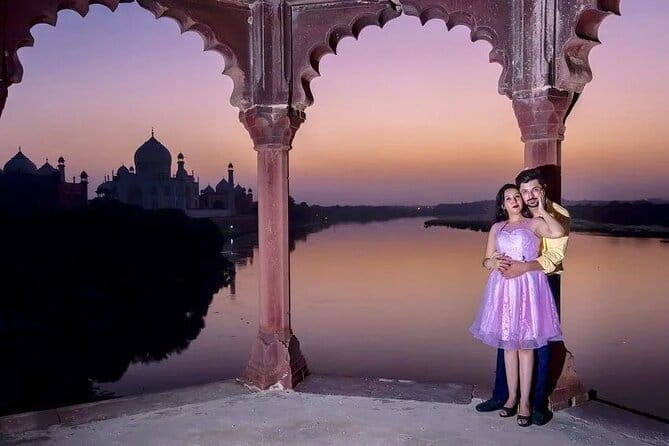 From Delhi: Overnight Taj Mahal & Agra City Tour by Car - Day one: Baby Taj for details, Agra Fort for power, then Mahtab Garden sunset