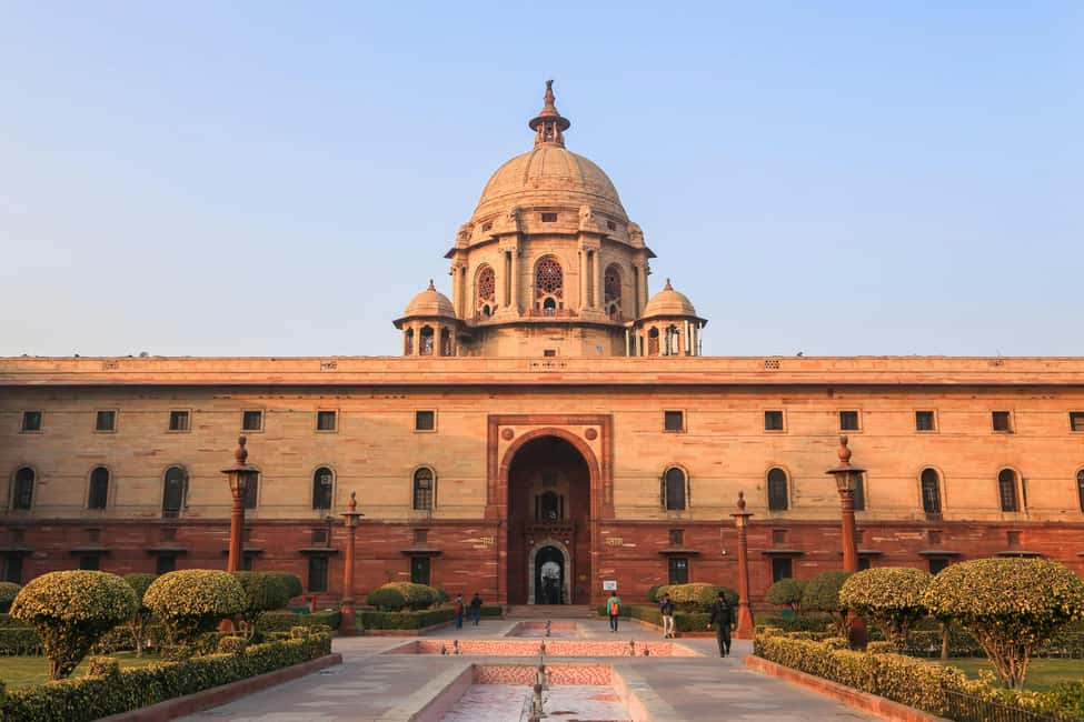 From Delhi: Private 4-Day Golden Triangle Luxury Tour - Getting around: private car comfort, plus real-world driver help