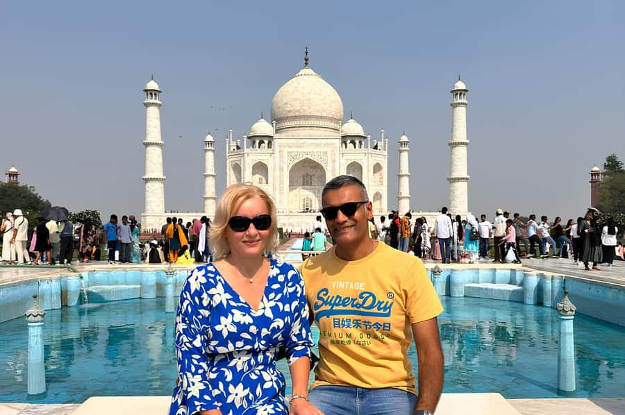 From Delhi: Private Taj Mahal Day Tour with Fast-Track Entry - Why a private Taj Mahal day trip beats the usual scramble