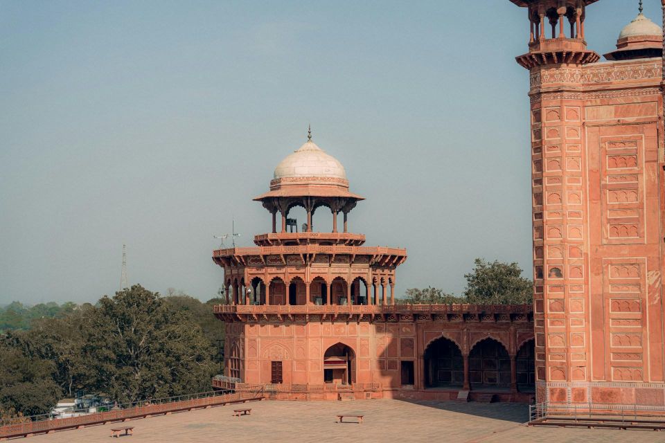 From Delhi: Taj Mahal & Agra Private Day Trip with Transfers - Should you book this Taj Mahal and Agra private day trip?