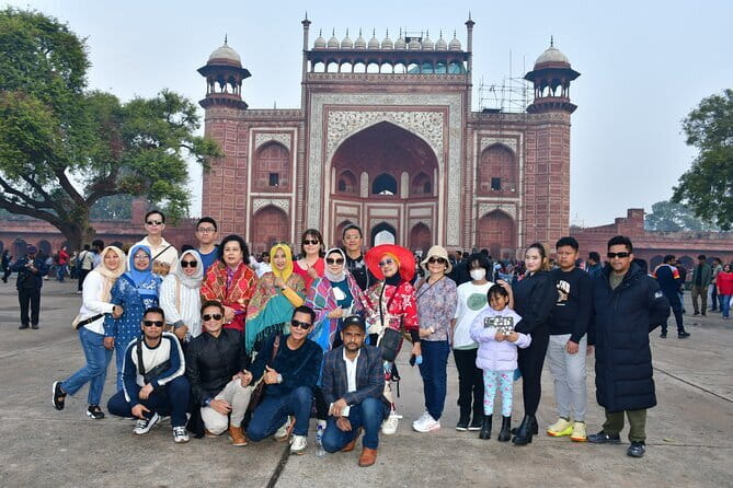 From Delhi: Taj Mahal and Agra City Tour by Car - All Inclusive - Agra Fort: the big fortress stop that rounds out the Mughal story