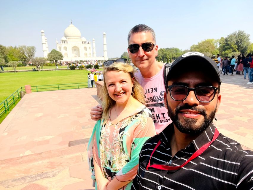 From Delhi: Taj Mahal and Agra Day Tour by Super-fast Train - Hotel pickup in Delhi/NCR and the 7:00 to 8:10 AM window