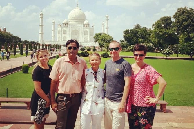 From Delhi: Taj Mahal Sunrise, Baby Taj & Agra Fort Private Tour - Guides Who Actually Make the Monuments Click
