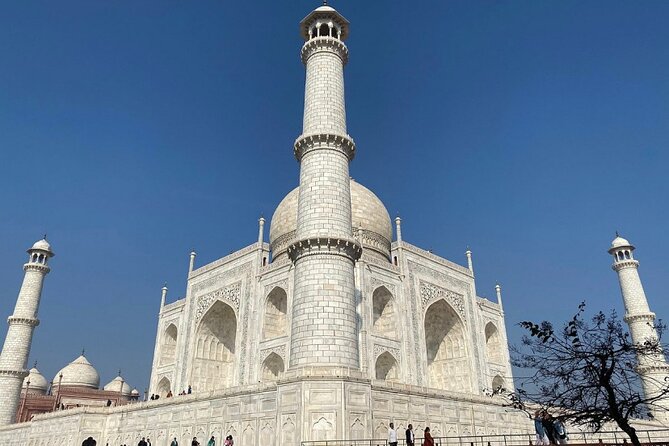 From Delhi: Taj Mahal Sunrise, Baby Taj & Agra Fort Private Tour - The 5:00 AM pickup and AC ride that keeps you sane