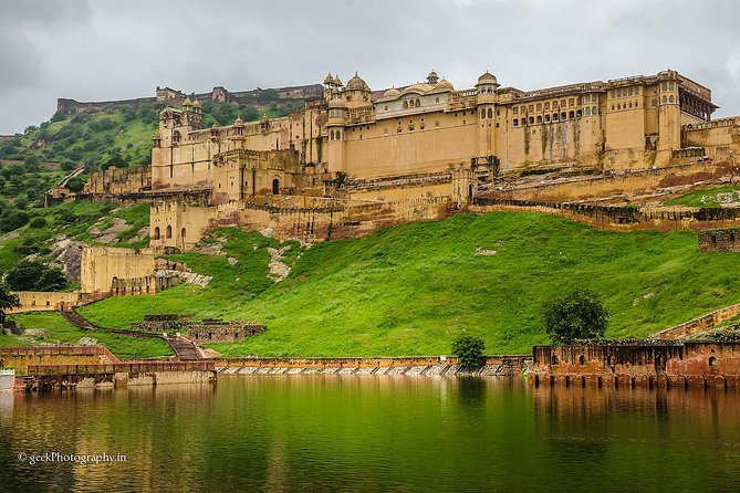 Golden Triangle with Wildlife and Royal Castle Stay - Your final day in Delhi: wrap-up and a clean landing