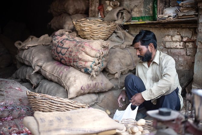 New Delhi Slum Walking Tour - Zakhira in One Hour: What You’ll See and What It Means