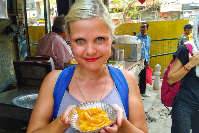 Old Delhi Food-Spice Market-Temples Tour Soon Featured on NETFLIX - Getting your bearings: Red Fort, a major mosque area, and Old Delhi momentum