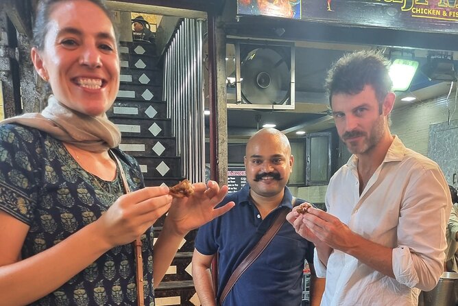 Old Delhi Night Food Tour - Kitchens & Local Stories - Stop 4: Jama Masjid Narrow Lanes and Chargrilled Kebabs