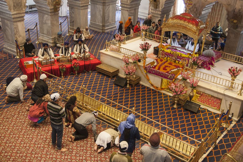Old Delhi Temples and Spiritual Sites Private 6-Hour Tour - How the Private Guide Improves Your Day (And What to Ask)