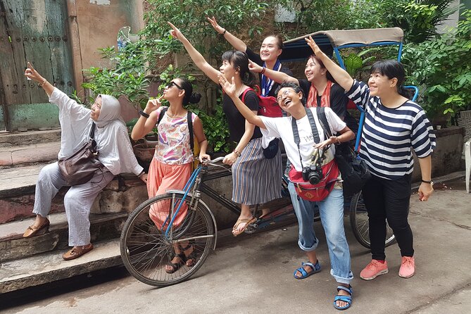 Old Delhi Tour with Local Experience - Starting from Connaught Place: a calmer beginning
