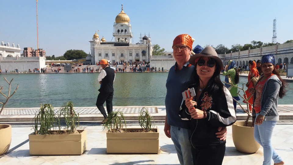 Old & New Delhi Guided City Tour: Half or Full Day Available - Getting around: pickup zones, private car comfort, and the tuk-tuk moment