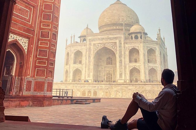 Private Agra Day Trip Taj Mahal Sunrise Tour From Delhi - Buffet Breakfast at Grand Mercure Agra: Fuel Without Fuss