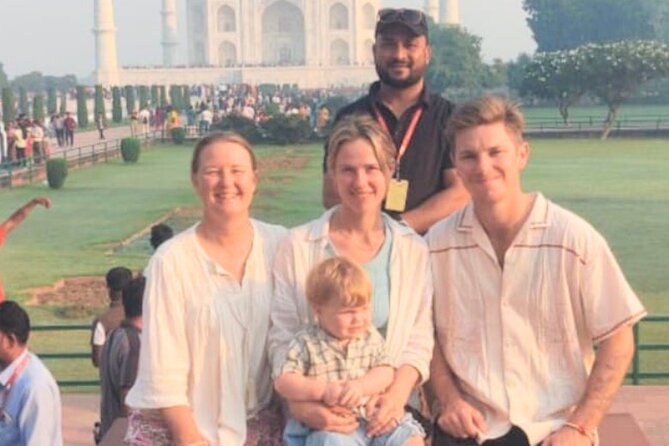Private Custom Luxury Golden Triangle Tour - Day 3: Sunrise Taj Mahal, Fatehpur Sikri, Buland Darwaza, and Abhaneri stepwells to Jaipur