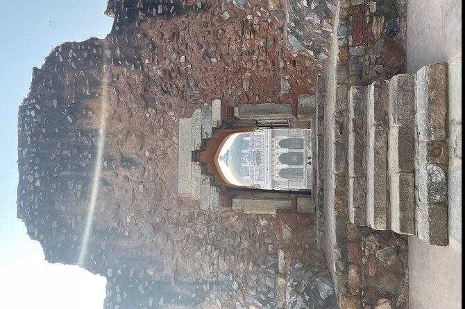 Private Half Day Delhi -City Tour including Entrance Fees - Price and value: what $18 buys and what to budget