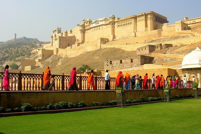 Private Jaipur(Pink City) Day Trip From Delhi By Car - Lunch, Water, and the Small Money Stuff You Should Plan For