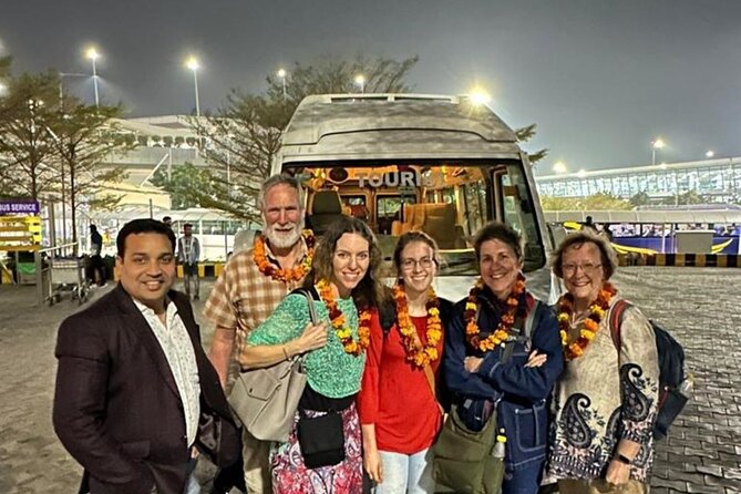 Private Luxury Delhi - Agra - Jaipur Golden Triangle Tour - 3 Nights 4 Days - Delhi highlights at a steady pace: Qutub Minar, Lotus Temple, India Gate, and Chandni Chowk