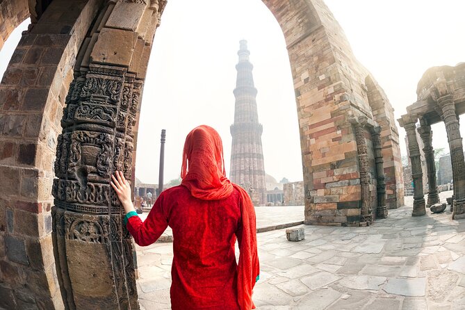 Private Old and New Delhi City Full Day or Half Day Tour - India Gate and Bangla Sahib: War Memory to Sikh Faith