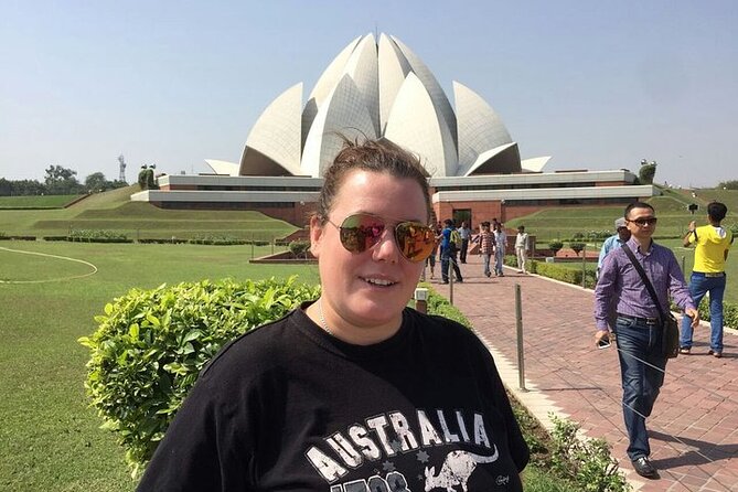 Private Old and New Delhi City Tour (Half-Day & Full-Day Options) - Khari Baoli spice market and Agrasen ki Baoli’s 103 steps