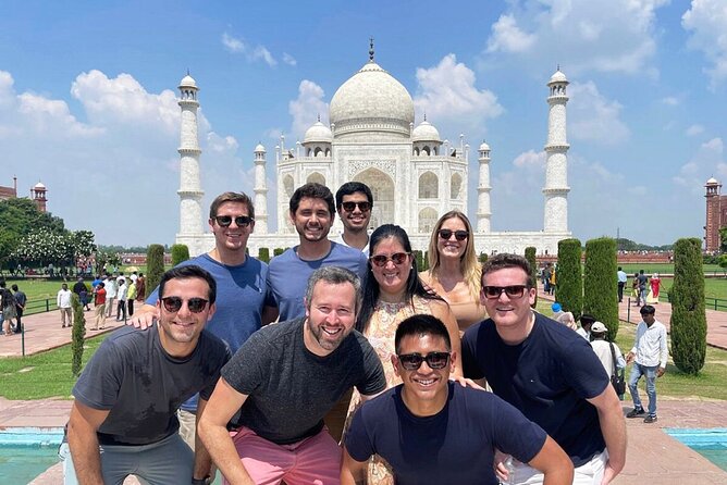Private Sunrise Taj Mahal Tour from Delhi By Car -All inclusive - 5-Star Breakfast in Agra: Hilton-Style Buffer Before More Monuments