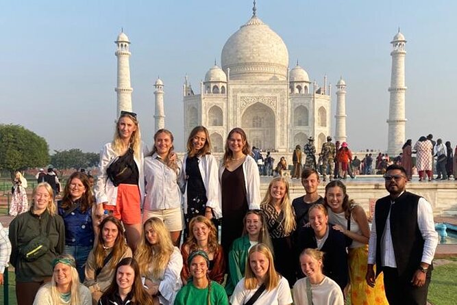 Private Sunrise Taj Mahal Tour from Delhi By Car -All inclusive - The 3:00 AM Pickup and Private Drive Comfort You Rely On