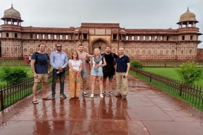Private Taj Mahal Tour By Superfast Train From Delhi - 06:30 pickup, Hazrat Nizamuddin station, and train breakfast