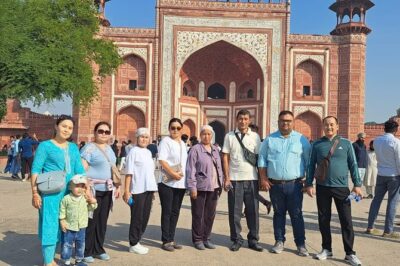 Private Taj Mahal Tour from Delhi by Car - Agra Fort next: the Mughal world in about one hour