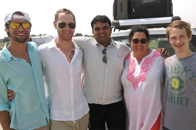 Private Tour : Delhi Day Tour with Tour Guide - FAQ
