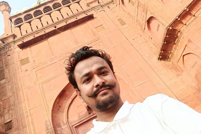 Red Fort Delhi Entry tickets with Licensed Tour Guide - Heat, Crowds, and Possible Closures: Plan Like a Delhi Local