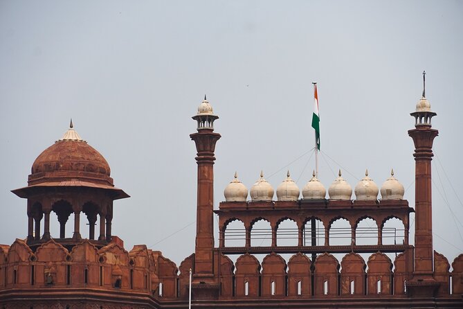 Red Fort Delhi Entry tickets with Licensed Tour Guide - Inside Lal Qila: Museum Stops That Give Meaning Fast