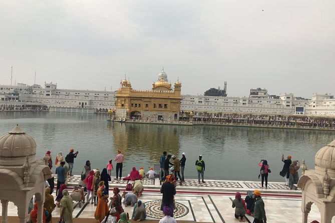 Same Day Agra From Delhi By AC Car - Who this works best for