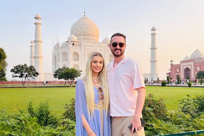 Same Day luxury Taj Mahal and Agra Fort Tour from Delhi by Car - Taj Mahal Entrance With Skip-The-Line Tickets (and ID Rules)