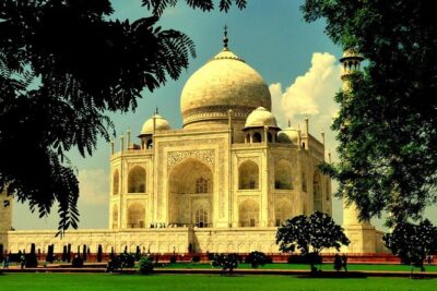 Same Day Taj Mahal & Agra Fort Tours ( Delhi- Agra-Delhi ) - Taj Mahal timing: what you gain by going first