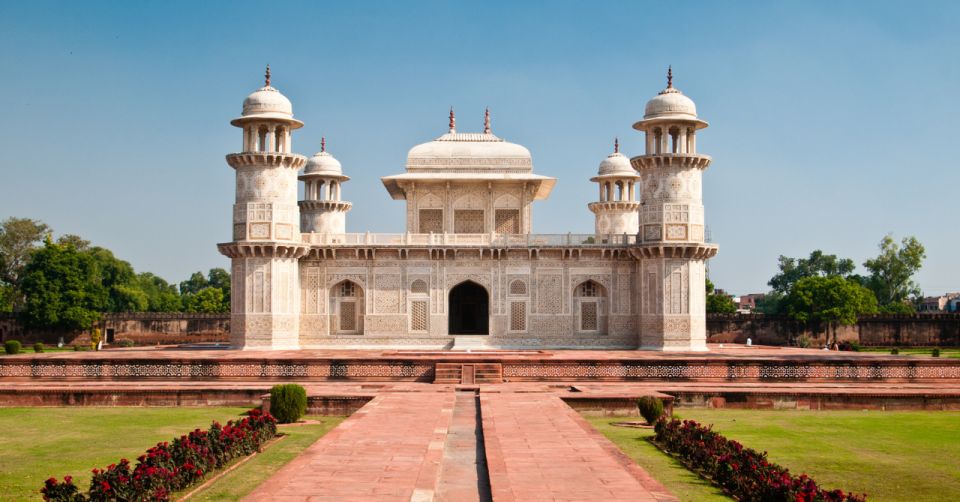 Same Day Taj Mahal, Fort & Baby Taj Tour from Delhi by Car - The Delhi-to-Agra drive that sets the tone
