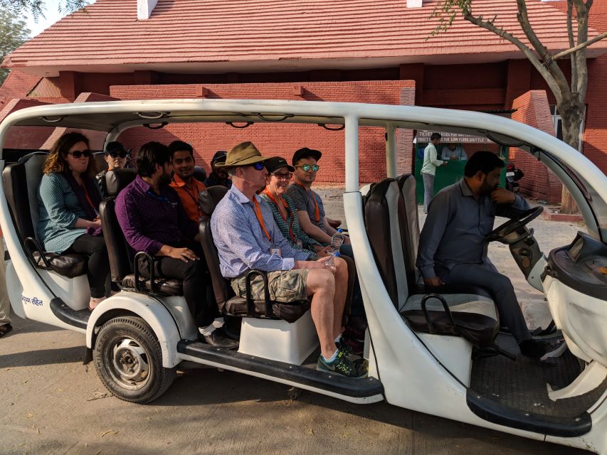 Same Day Taj Mahal, Fort & Baby Taj Tour from Delhi by Car - Car comfort and crowd control: what “private” really buys you