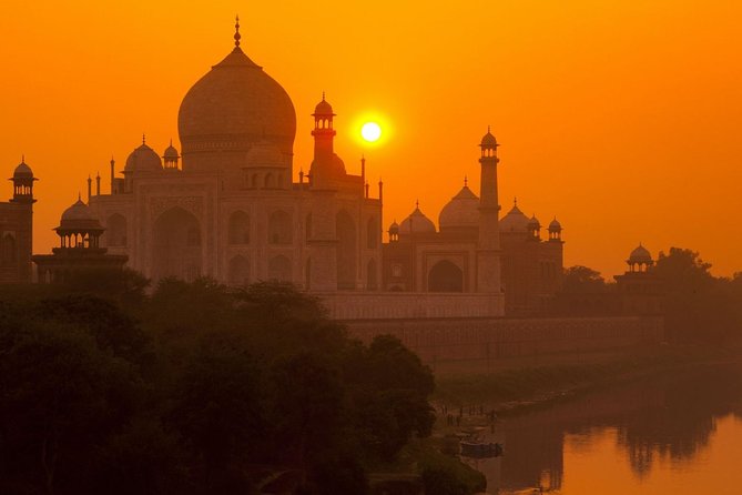 Sunrise Tour Of Taj Mahal From Delhi - All Inclusive - The 2:30am Taj Mahal Sunrise Advantage (and Reality Check)