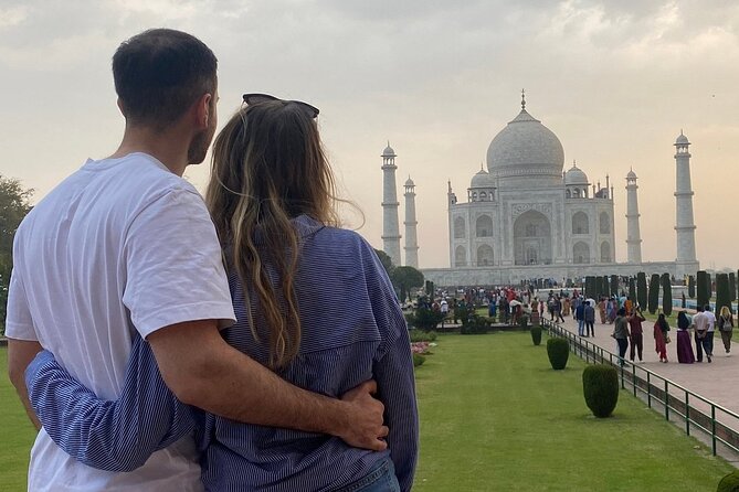 Taj Mahal & Agra Private Tour from Delhi by India's Fastest Train - Hotel Pickup and the Nizamuddin Station Handoff (Where the Day Is Won)