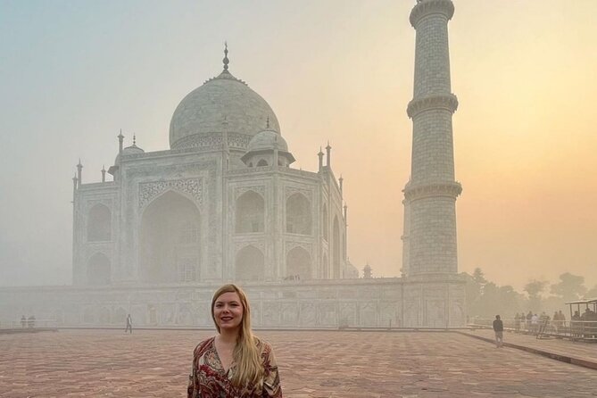 Taj Mahal Day Tour from Delhi by Car : BADGE OF EXCELLENCE TOUR - Guide and Driver Quality: How It Makes or Breaks the Day