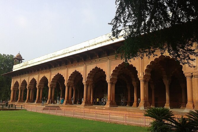 Taj Mahal Sunrise & Agra Fort Private Tour from Delhi - Stop 2: Taj Mahal at First Light With a Private Guide